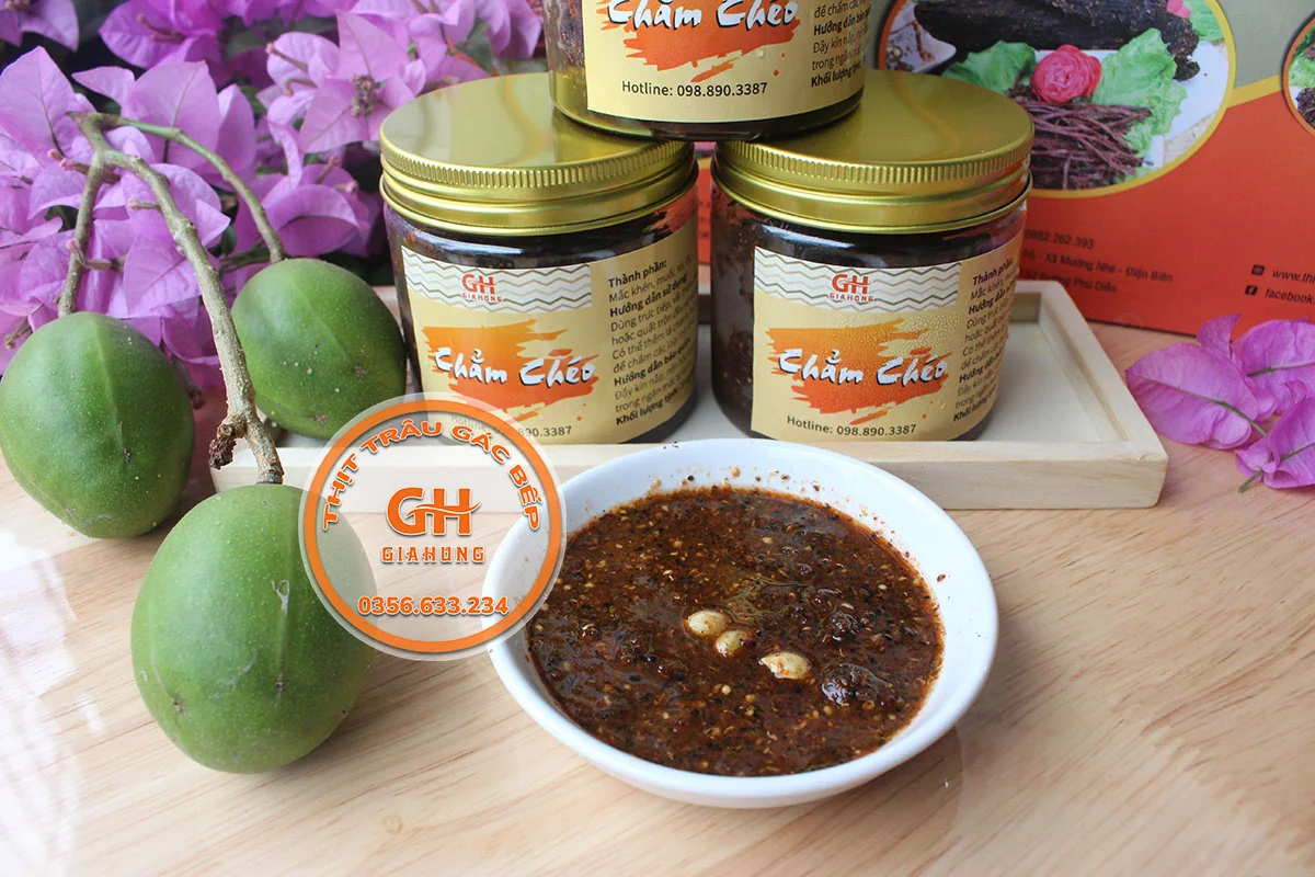 Hộp chẳm chéo Gia Hưng